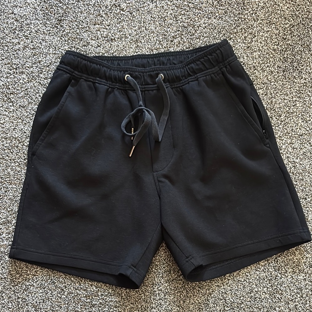 Like NEW! American Eagle Black Shorts- S
